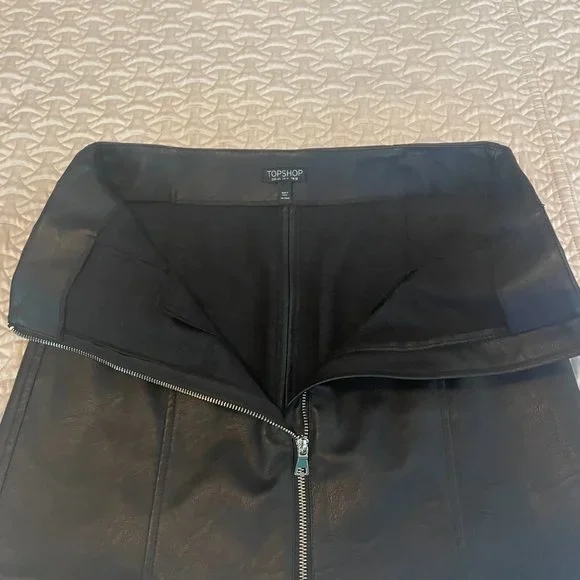Topshop Motto Black Faux Leather Skirt Size US 8 (Euro 40) - Picture 8 of 11